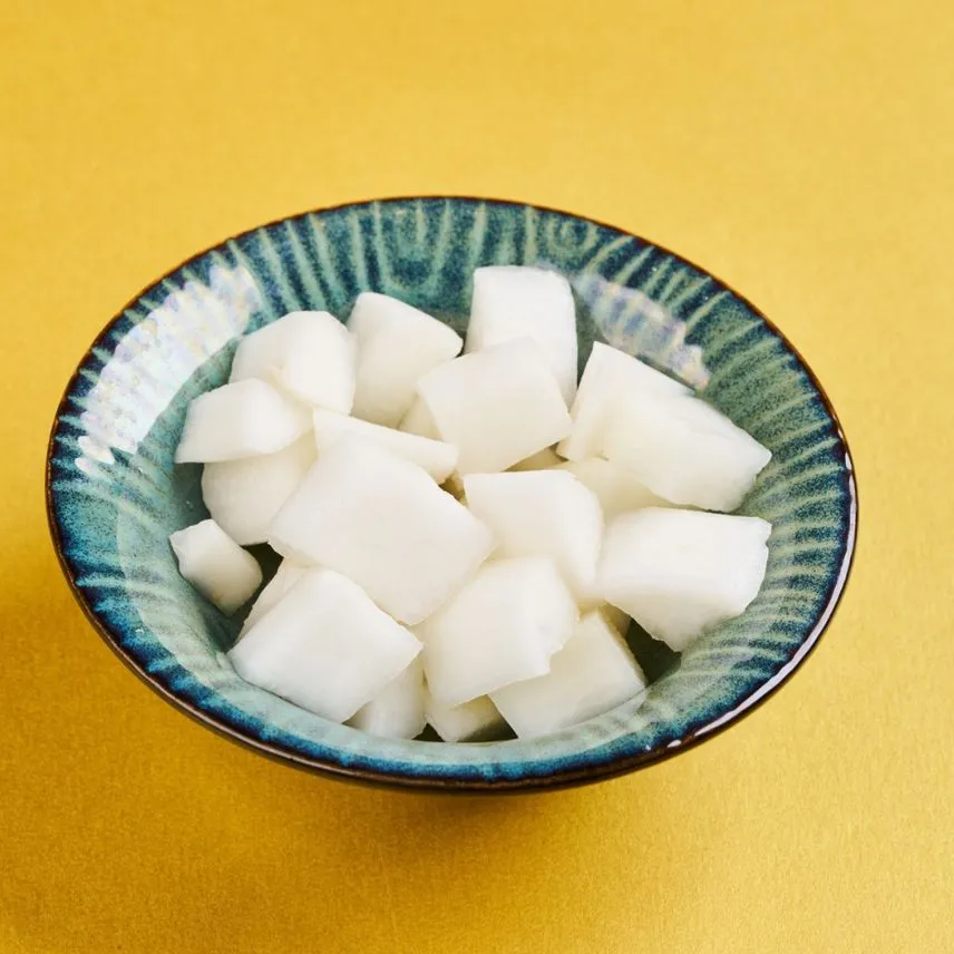 Koreya üslubunda turşu daikon 100qr